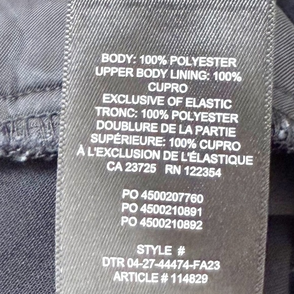 Wilfred Black Sleek Minimalist Fitted Dress Size 0 - Picture 7 of 7